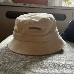 [SOLD] Jacquemus Bucket Hat